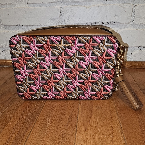 Michael Kors Pink and Brown Patterned Women's Bag - Picture 1 of 7